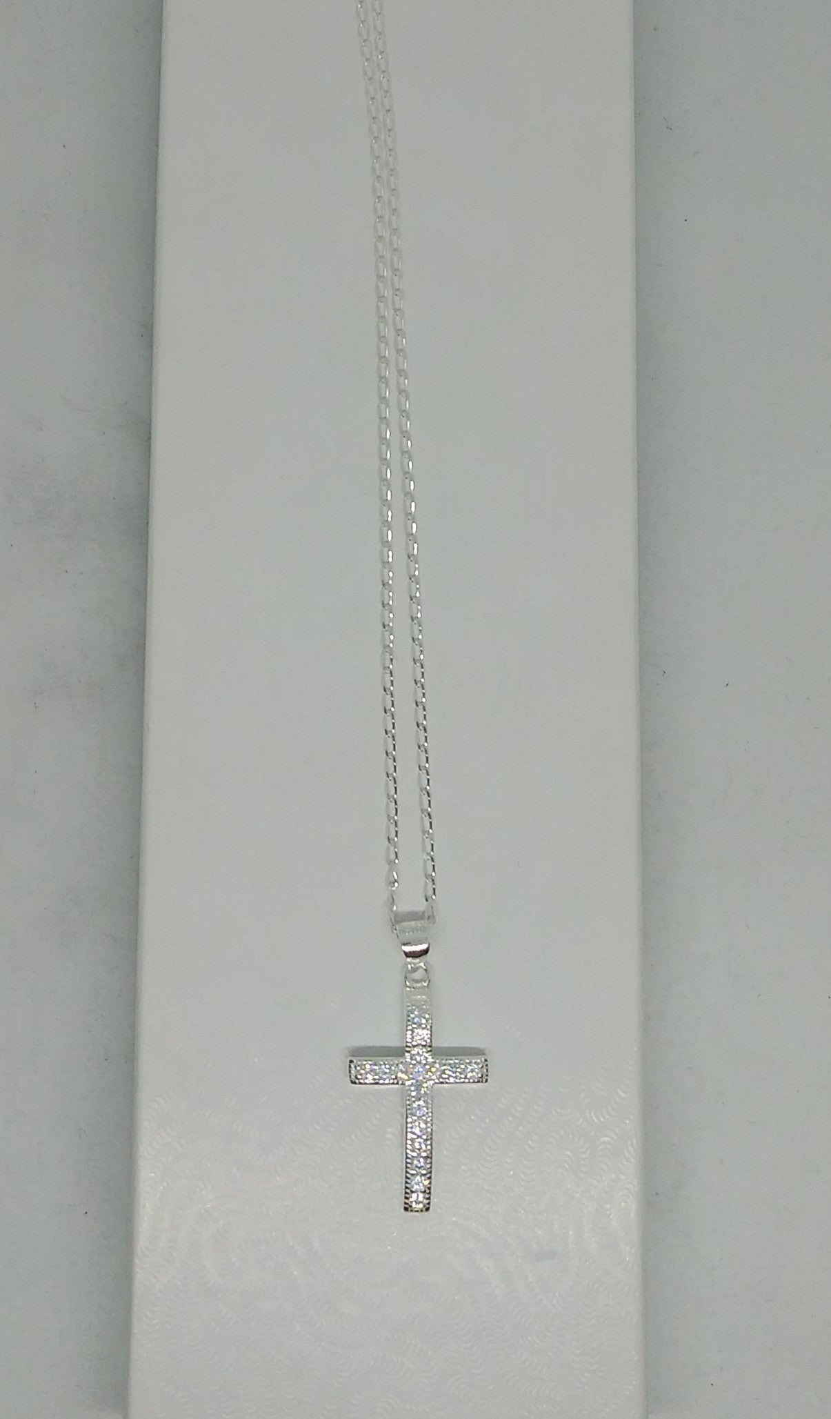 Silver Cross 16" Chain