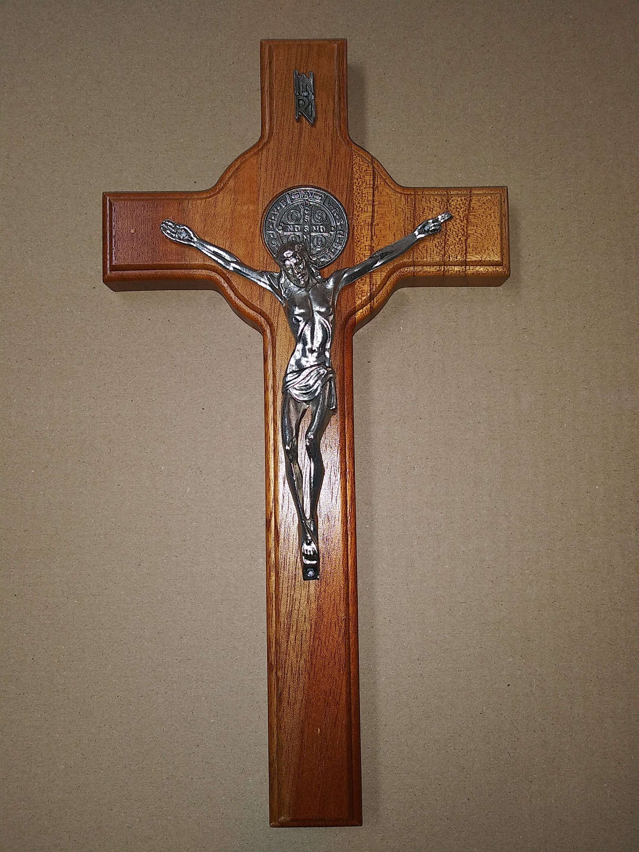 Cruz San Benito 16"
