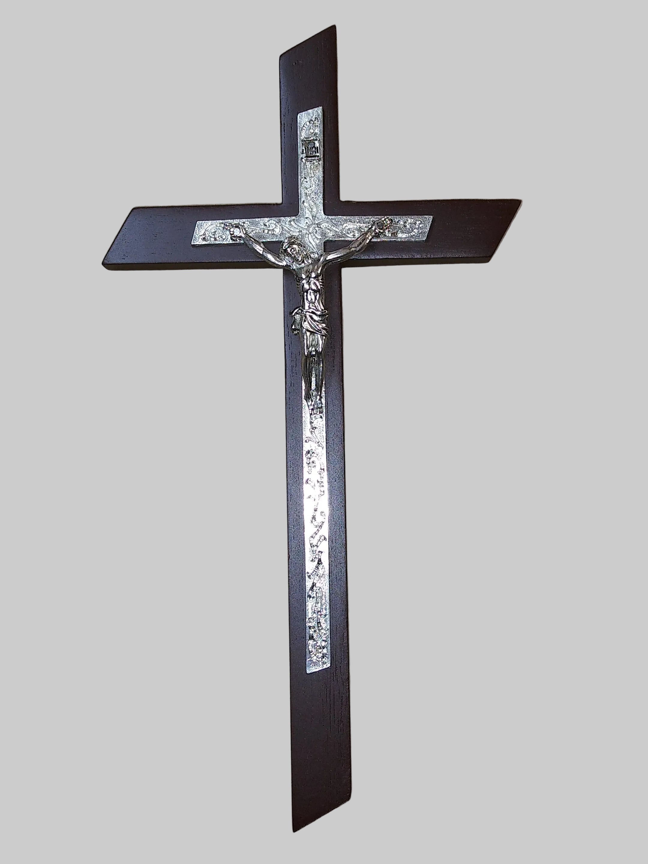 Jorvina Engraved Silver Plated Crucifix