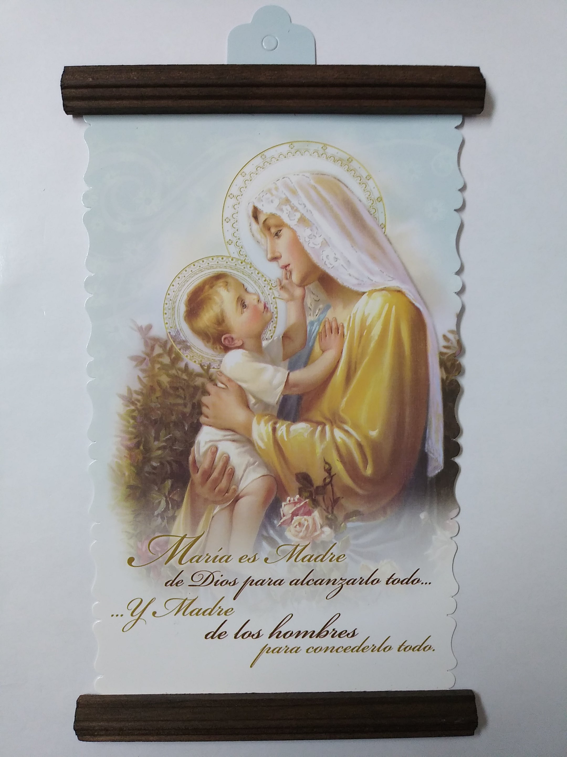 Maria Es Madre Pergamino