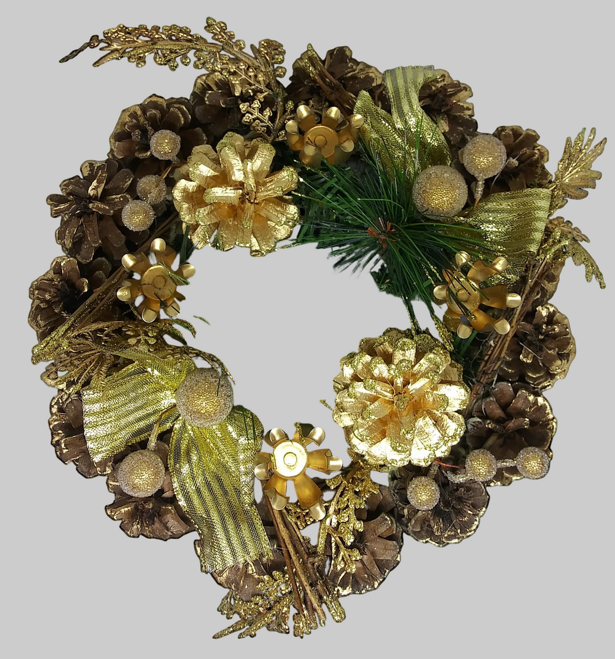 Advent Wreath With Pine Cones